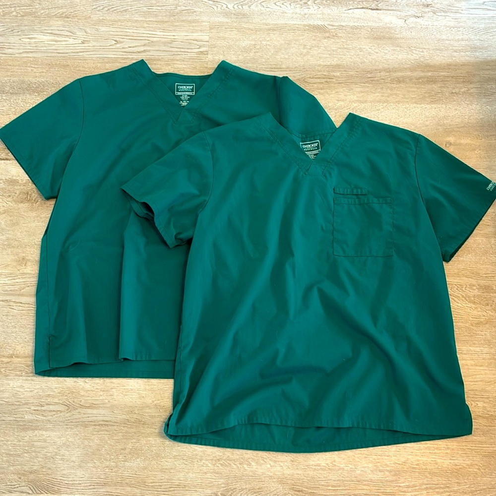 Two Cherokee Scrubs for Men V-Neck Top, Workwear Professionals Soft Stretch